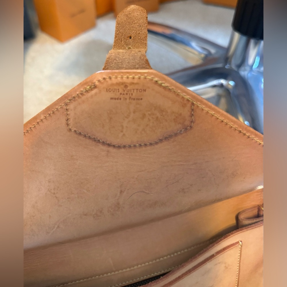 Louis Vuitton Sac Biface - Picture 7 of 14